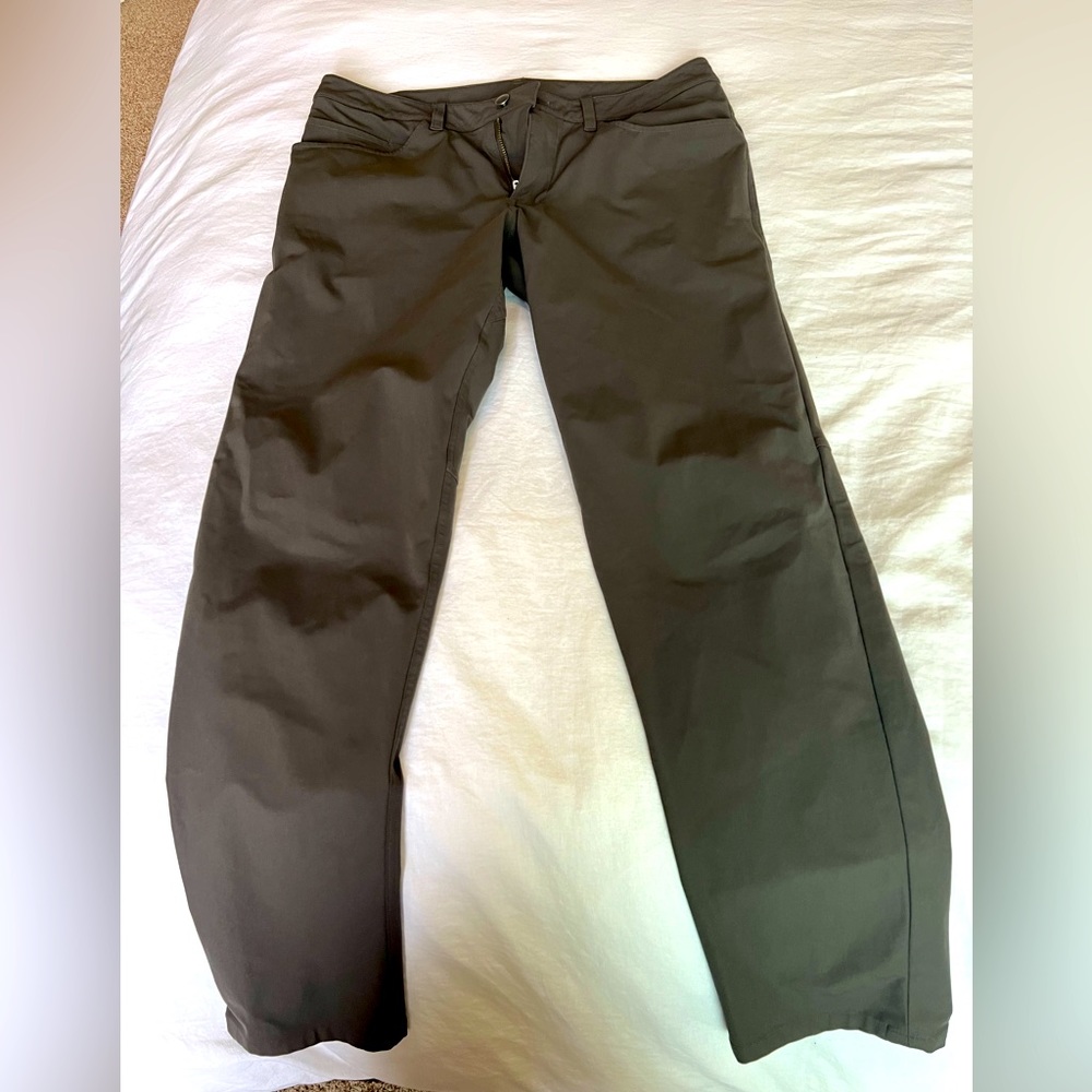 Lululemon Men’s Pant Size 33”